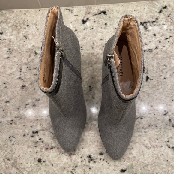 Michael Kors | Lolita Bootie Grey Size 9 - Picture 5 of 11